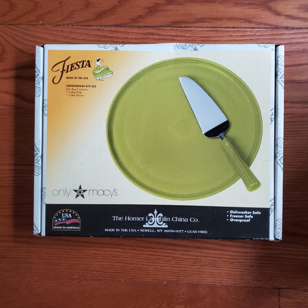 Lemongrass fiestaware cake plate